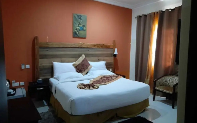 African Hill Hotel & Resort