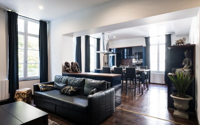 LE Naya Apt 2 Chambres Proche de la Grand Place