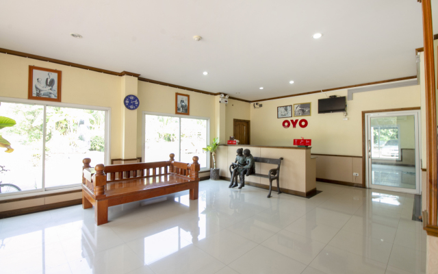 Train Hotel by Oyo Rooms