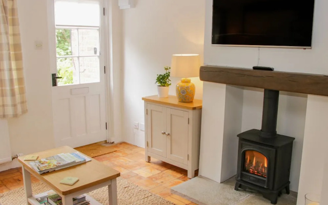 Wattle Cottage