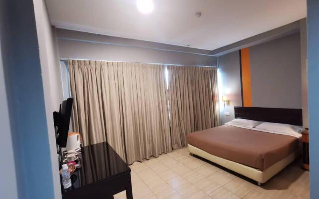 One World Lodging