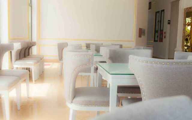 Minh Long Hotel
