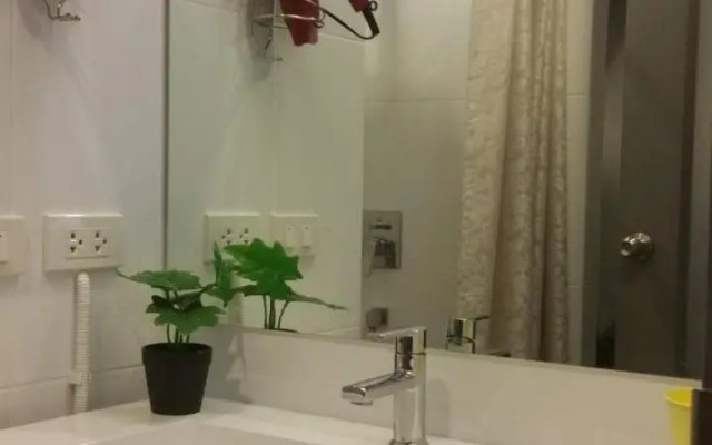 Grandblue condominium Room401 LeamMae phim Beach