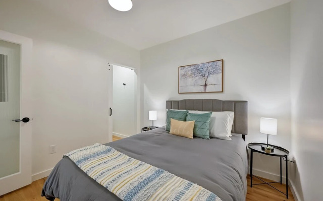 FRONTDESK 548 W State St Apts Arts Dist Columbus