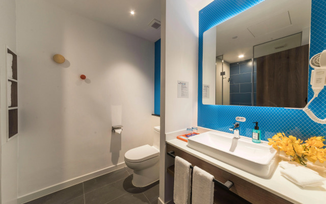 Holiday Inn Express Xiamen Airport Zone by IHG