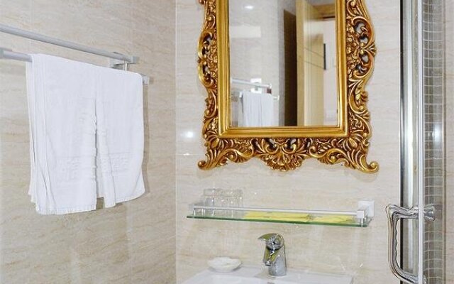 Sunkist International Hotel