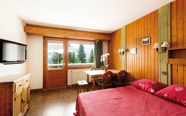 Rustic Apartment in the Authentic Mountain Village of Megève