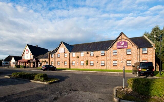 Premier Inn Wigan M6 J25