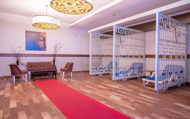 Lake & River Side Hotel & Spa