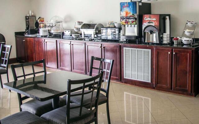 Sleep Inn And Suites Brunswick