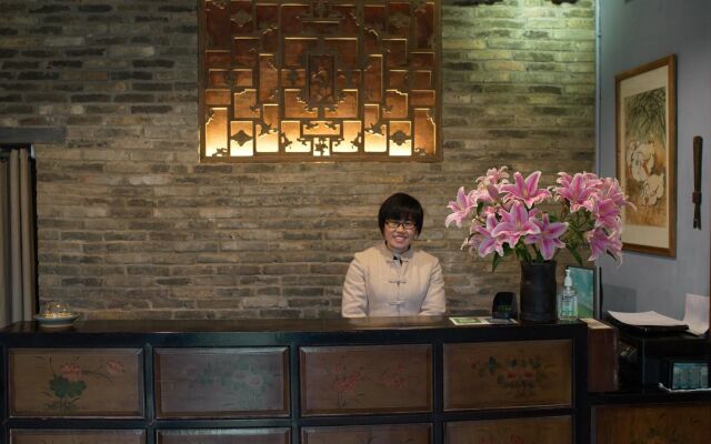 Yangshuo Mountain Retreat