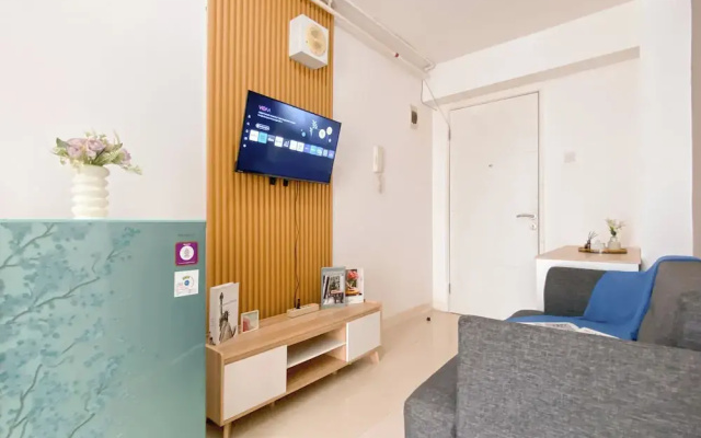 Comfy Warm Tone 1Br At Apartment Bassura City