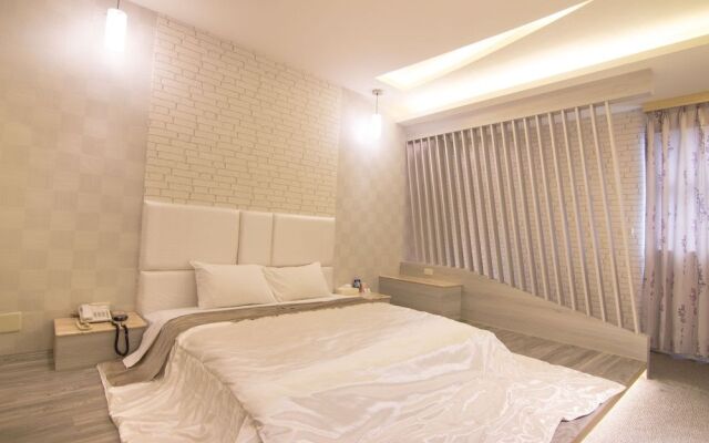 Shihua Motel