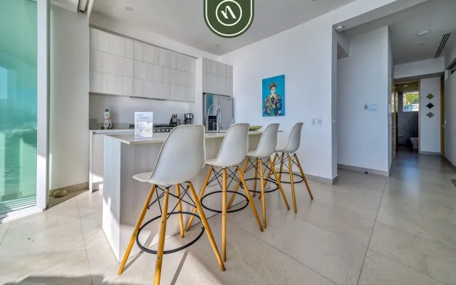1BR Condo Near to Beach