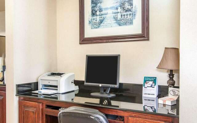 Quality Inn Savannah South