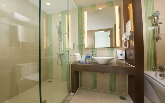 Holiday Inn Express Panjin Downtown