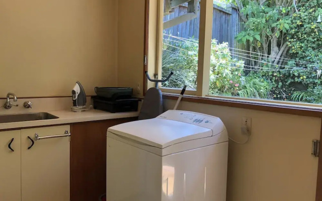 Mount Hobson Apartments