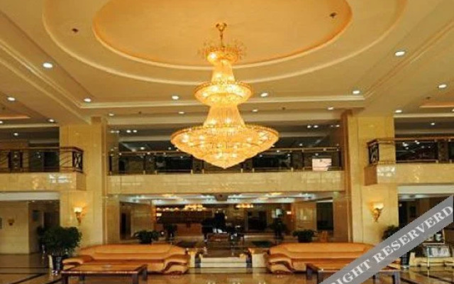 Mystic Lake Grand Hotel