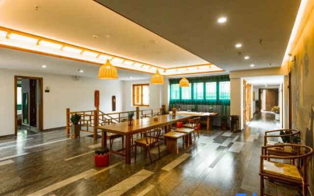 Wenli Feiyi Hotel
