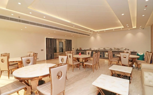 C Pearls Hotel  Banque