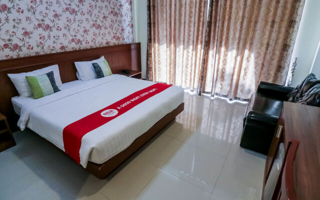 Karnmanee Place Hotel