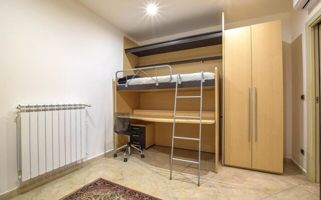 Stunning Apartment in Bari With 3 Bedrooms and Wifi