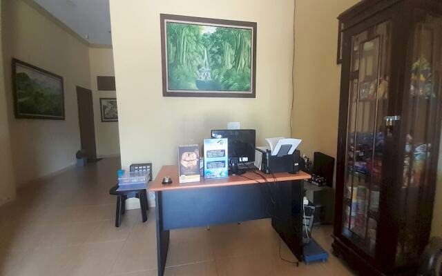 SPOT ON 93851 Fermansio Homestay 1