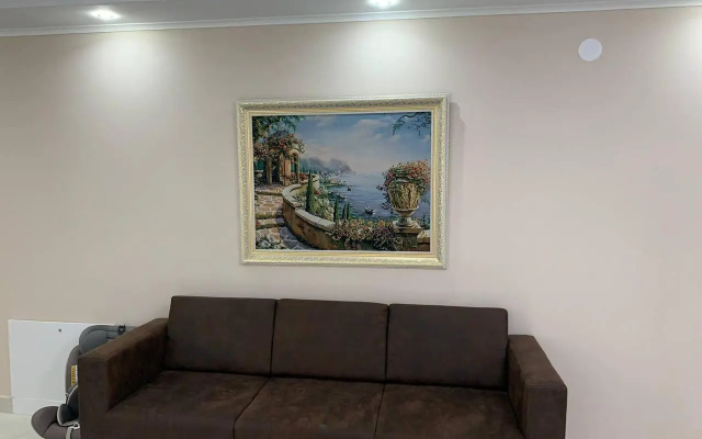 Milan (Новофедоровка)