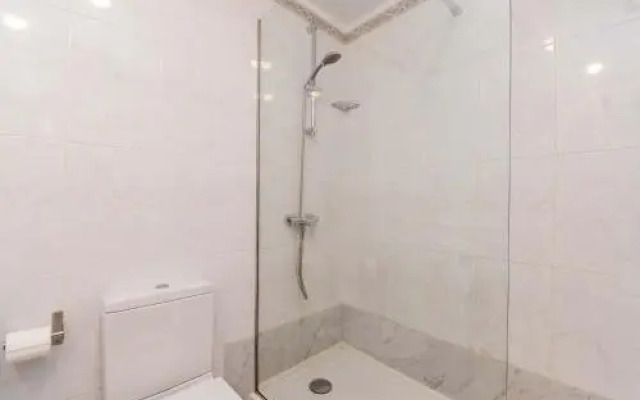 Altamira 73 - One Bed
