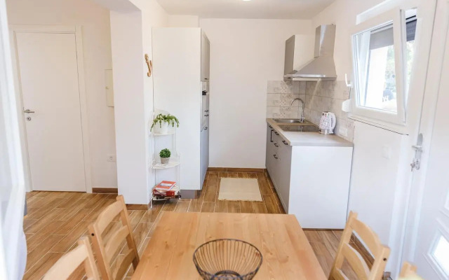Adel apartment