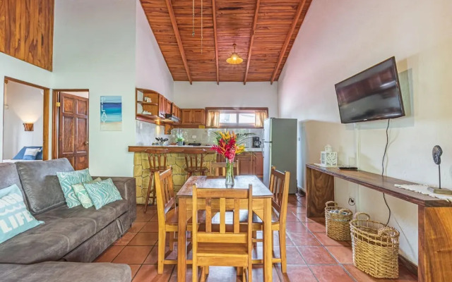 Ola Bonita BeachFront Apart Hotel