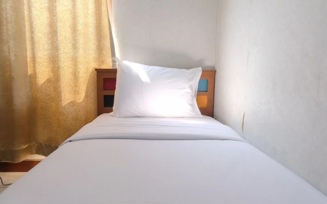 Spacious 2Br At Majesty Apartment