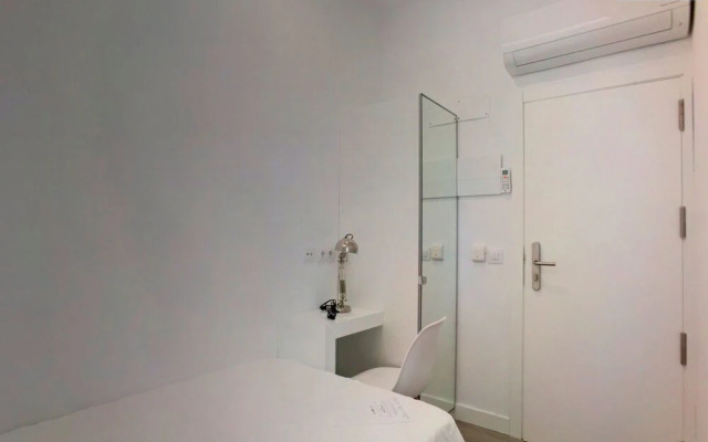Mi Casa Inn - Residencia Moncloa - Hostel