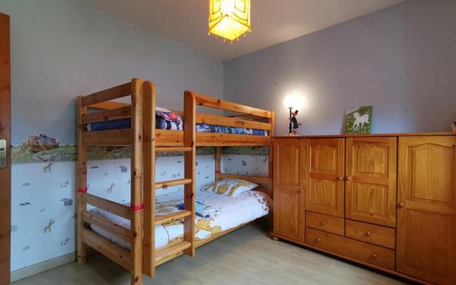 Gîte Saint-Germain-Laprade, 4 pièces, 6 personnes - FR-1-582-322