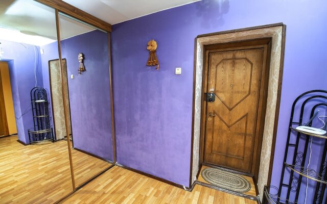 Apartment on Okeanskiy Pr. 48-29