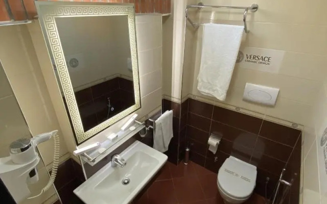 The Red Bricks Hotel