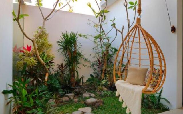Villa Manuia Mertanadi