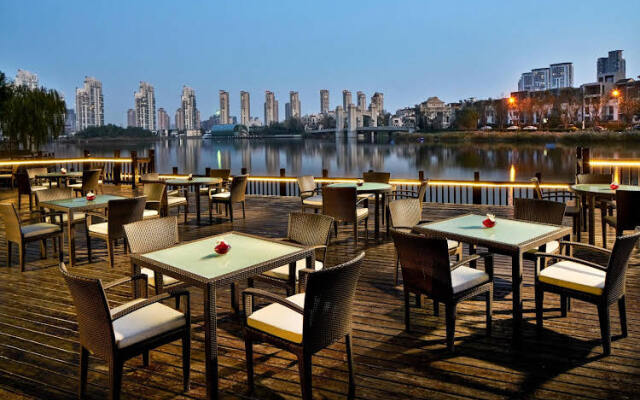 Crowne Plaza Tianjin Mei Jiang Nan