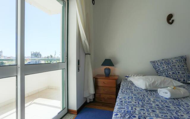 Sotto Mayor Residence