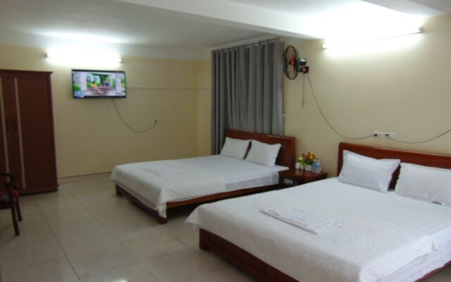 Noi Bai Golden Hotel