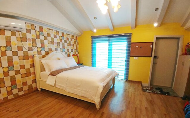 Mungyeong Solsupeong-i Pension