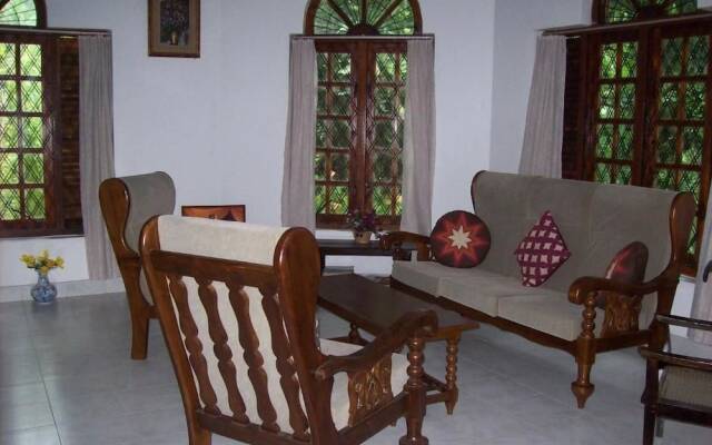 Ellamale Bungalow