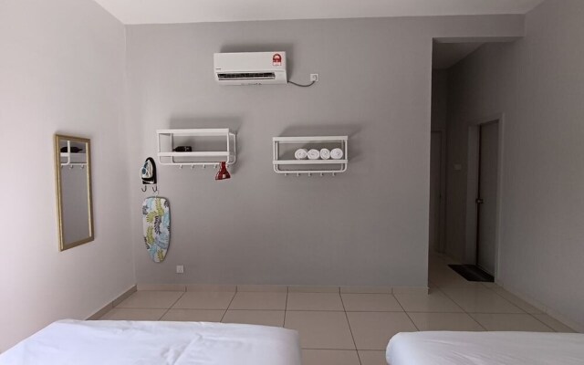 The Horizon Ipoh Dual L12 by Grab A Stay