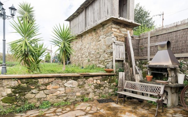 Quaint Mansion in Ortigueira with Sauna