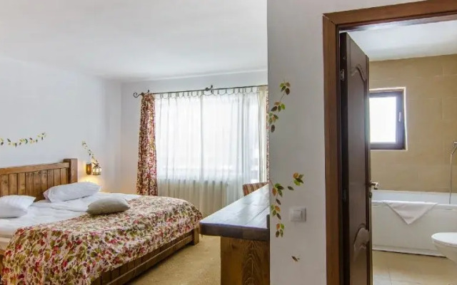 Hotel Bucegi  - Complex Cheile Gradistei Fundata