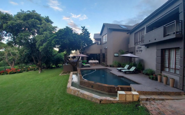 Matumi Golf Lodge