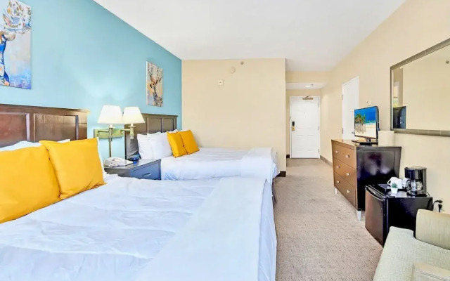 Apt Close to Universal Studios With Hot Tub, Pool!