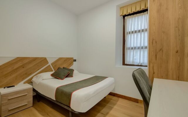 OYO Hotel Restaurante La Pinta