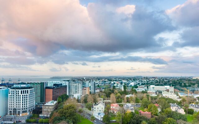 Avani Auckland Metropolis Residences