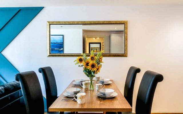 2 bed 2 bath apartment in City Centre